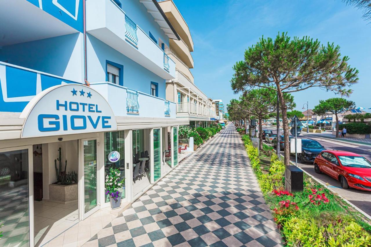 Hotel Giove Dipendenza Hotel Fiamma Чезенатико Экстерьер фото