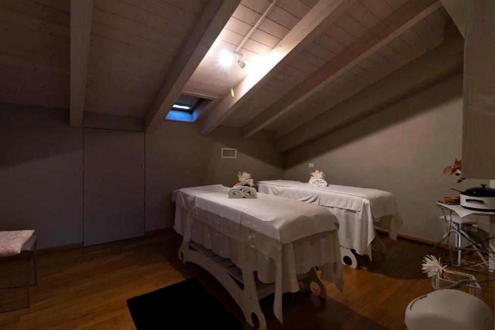 Hotel Giove Dipendenza Hotel Fiamma Чезенатико Экстерьер фото